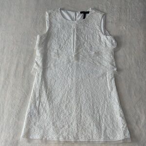 BCBGMaxAzria Women’s Off White Lace Detail Mini Dress, size small‎